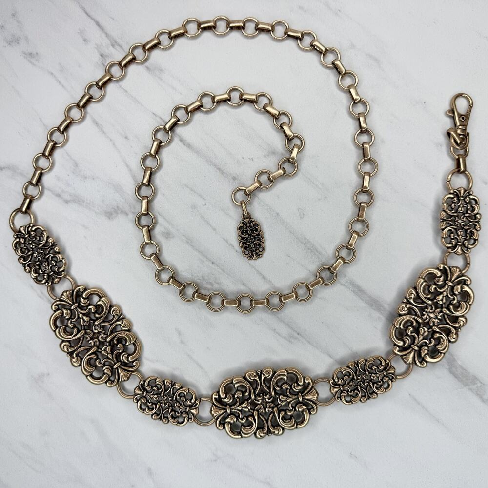 Antiqued Gold Tone Ornate Scroll Medallion Chain Belt Openwork One Size (OS) ✨